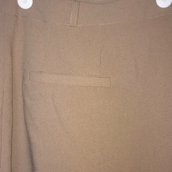 Asos Curve Ankle Grazer Cigarette Pant in Crepe - Picture 5 of 5